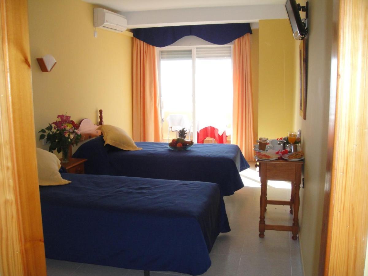 Hostal Costa Sol Кастель-де-Ферро Экстерьер фото